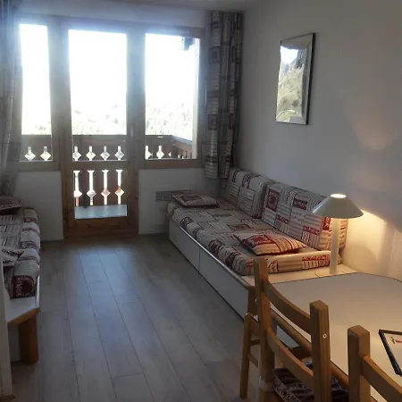 Apartment Fonctionnel, Acces Direct Pistes, Balcon - Fr-1-181-2244