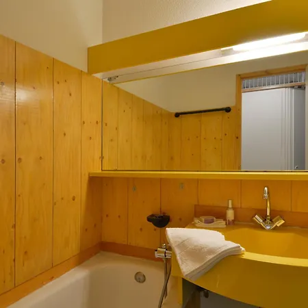 Fonctionnel, Acces Direct Pistes, Balcon - Fr-1-181-2244 *